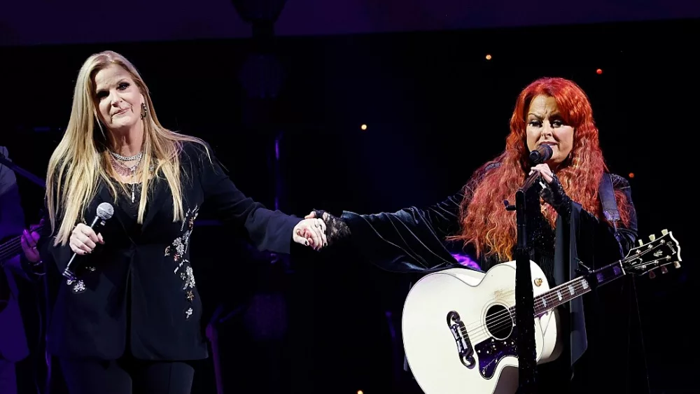 attachment-wynonnajudd_trishayearwood_getty_jasonkempin