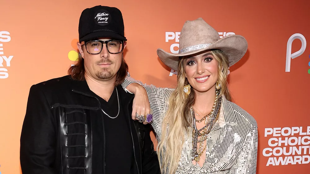 attachment-hardy-lainey-wilson-2023-cma-awards-wins