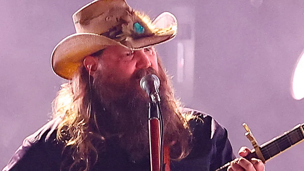attachment-chris-stapleton-white-horse-cmas