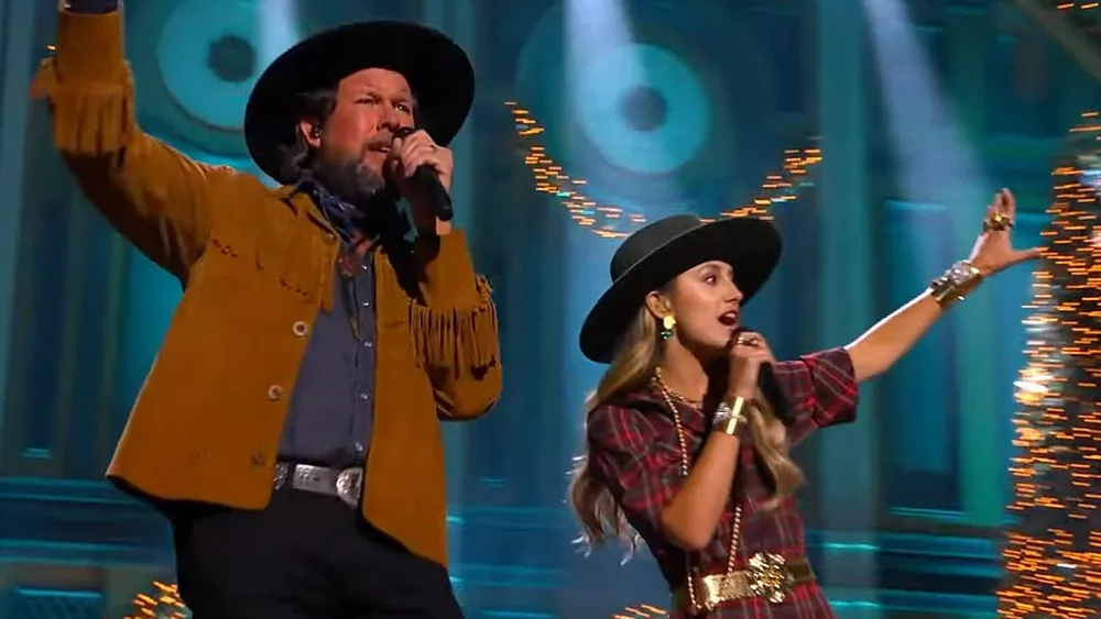 attachment-2023-cma-country-christmas-zach-williams-lainey-wilson