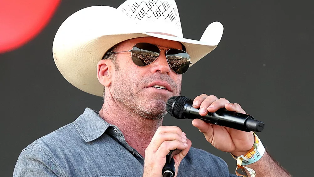 attachment-taylor-sheridan-new-project