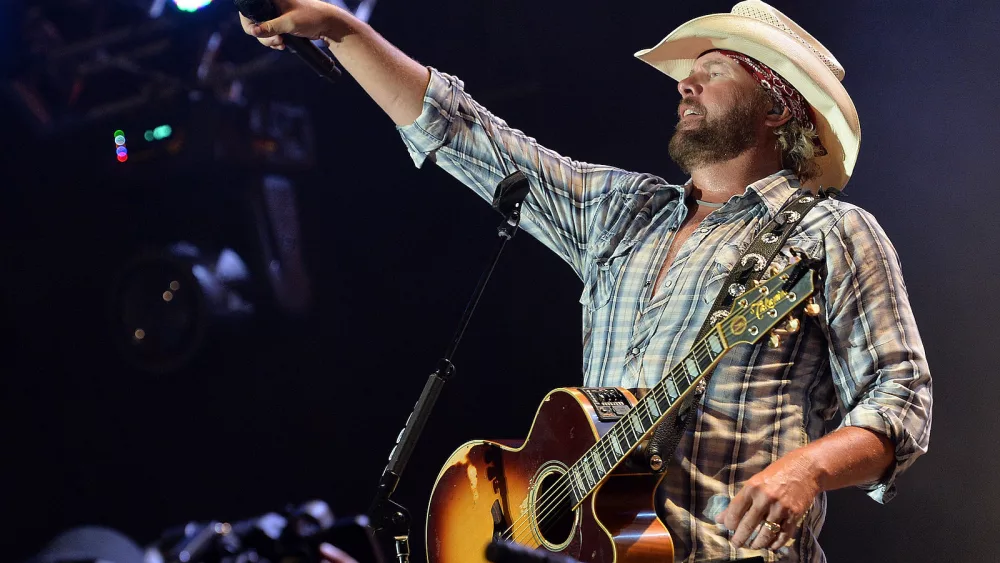 attachment-tobykeith8-3