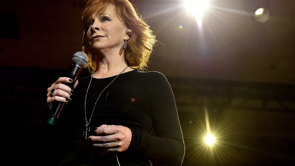reba-mcntire-opry-debut
