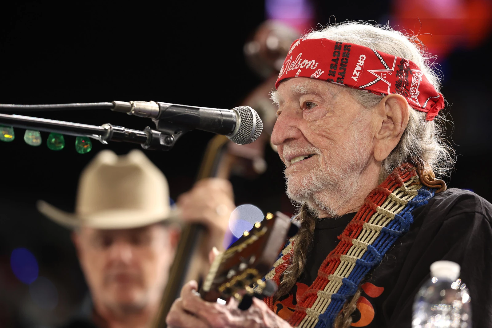 attachment-willie-nelson-last-leaf-review