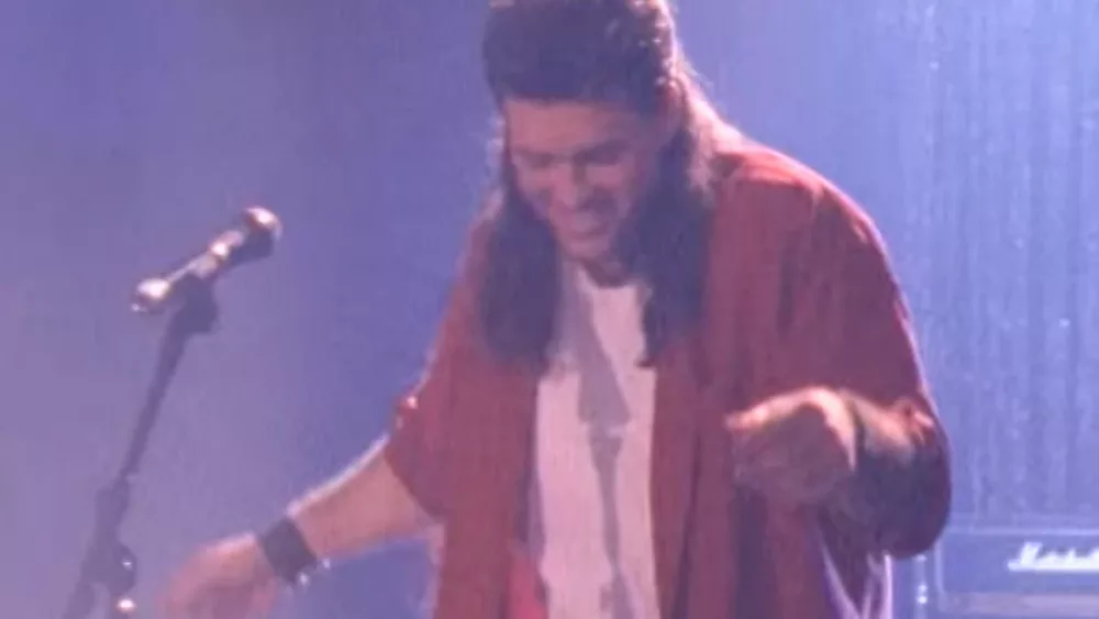 billy-ray-cyrus-achy-breaky-heart-line-dance