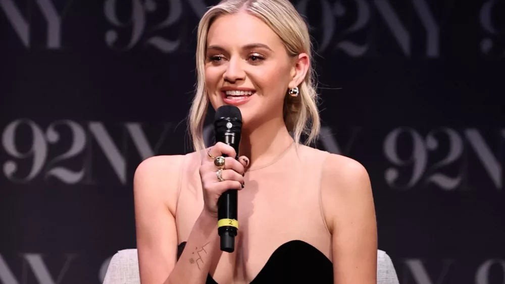 attachment-kelseaballerini-8
