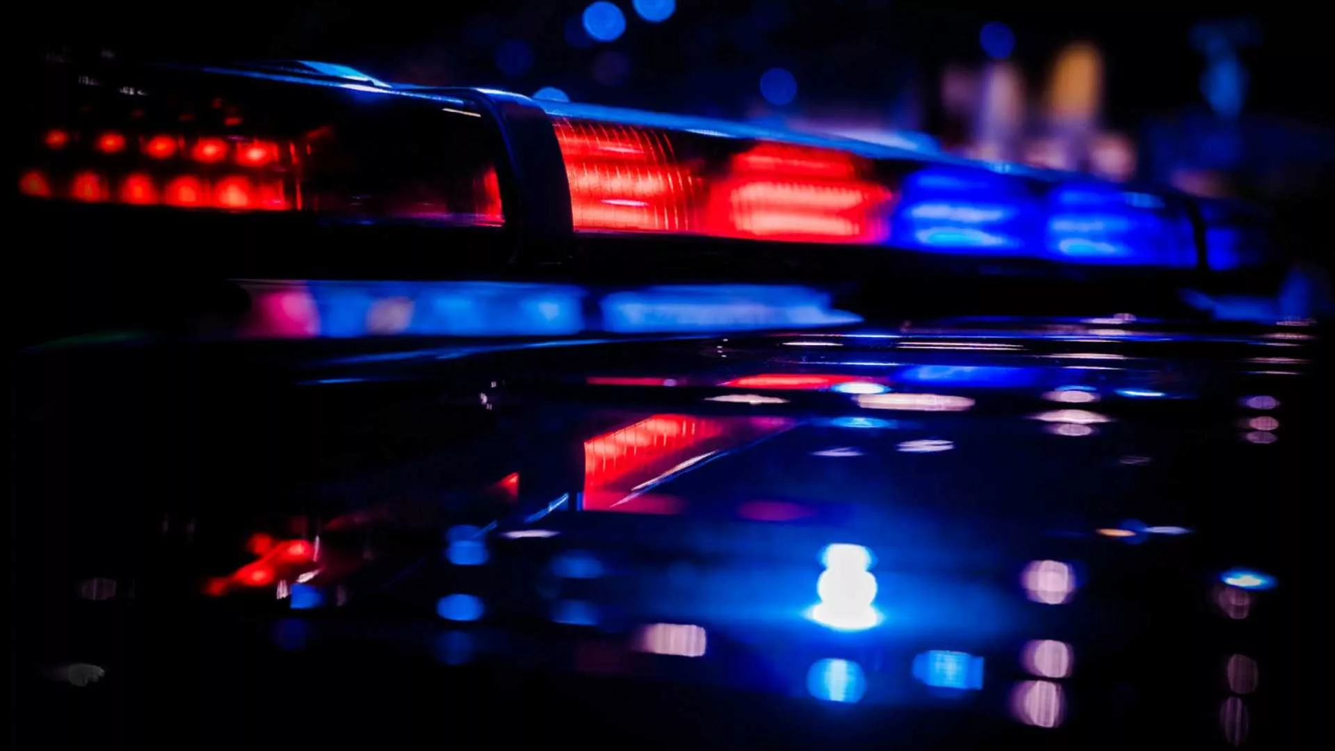 police-lights-0330-1573980335289817