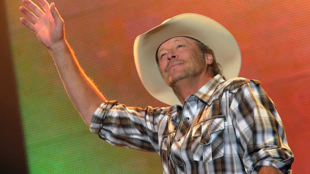 attachment-alan-jackson-retirement-reasons