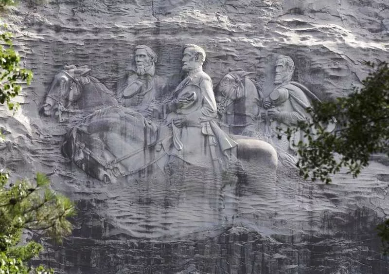 stone-mountain-159403420425235