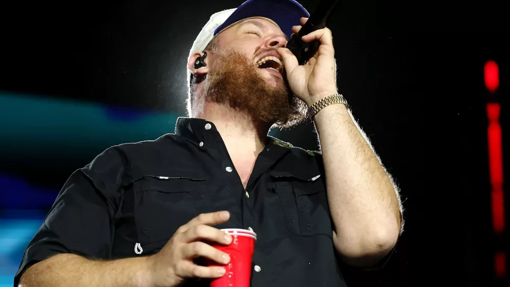 attachment-luke-combs-diamond