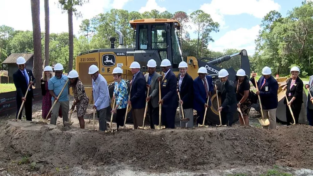 liberty-co-groundbreaking-6859b21e9dccf669624