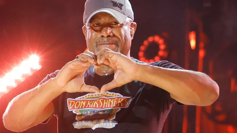 attachment-dariusrucker-3