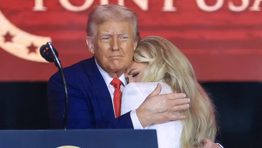 attachment-trump-erika-kirk
