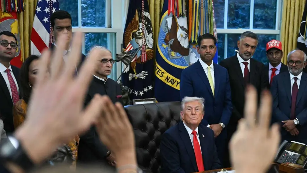 cnn-l19jb21wb25lbnrzl2ltywdll2luc3rhbmnlcy9jbwgxntjkzmmwmdbvm2i2bmpkynoyz2q1-l19jb21wb25lbnrzl2fydgljbguvaw5zdgfuy2vzl2ntadezbhdtnjawy2yyn3foodzxbgj0eww-jpg-68f8f0d882b14916219
