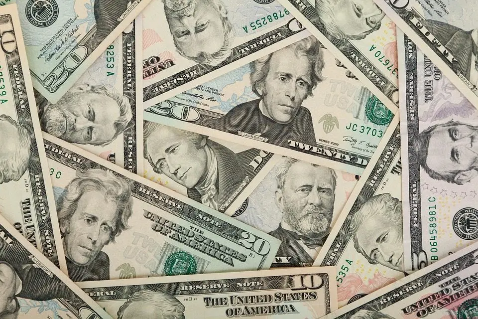 us-dollars-84594_960_720