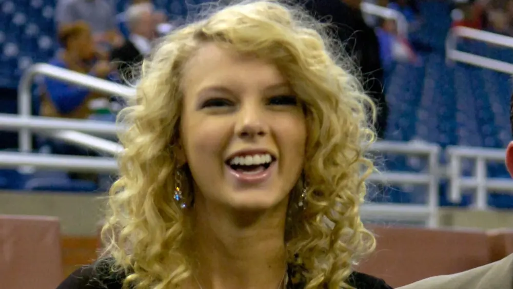 attachment-taylor-swift-20