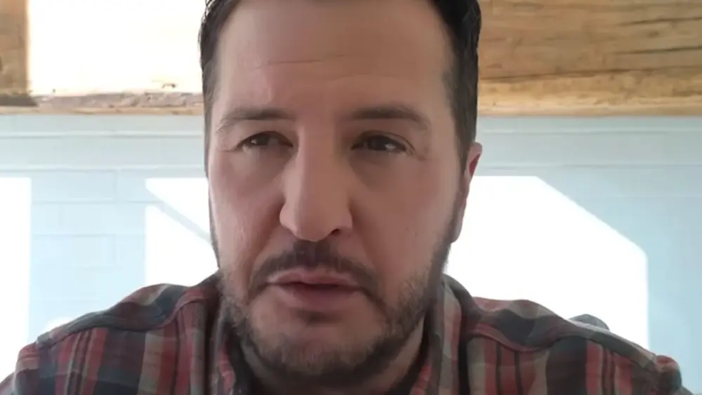 attachment-lukebryan-2-2