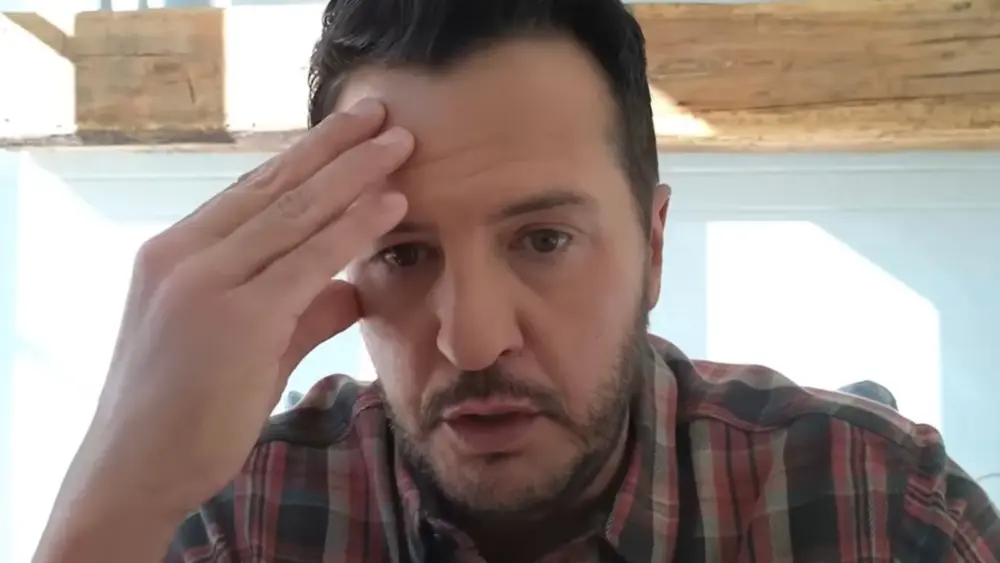 attachment-lukebryan-3-2