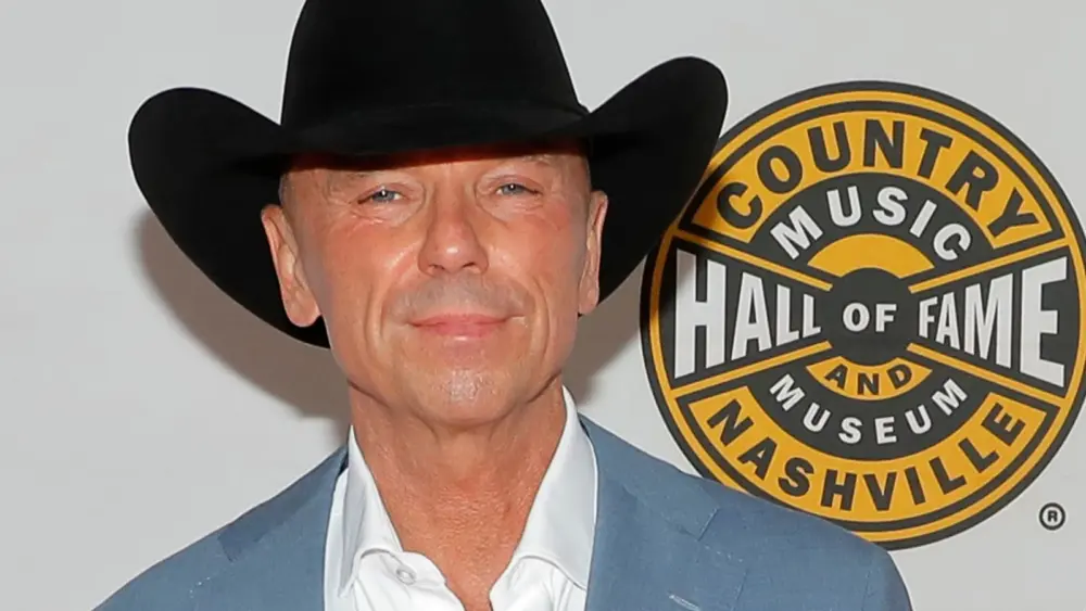 attachment-kennychesney-2-2