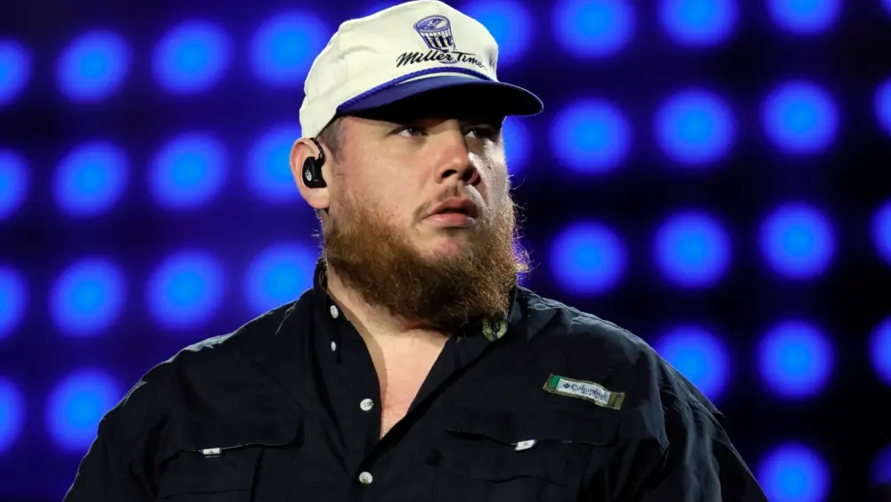 attachment-untitled-design-2025-12-05t070141-564