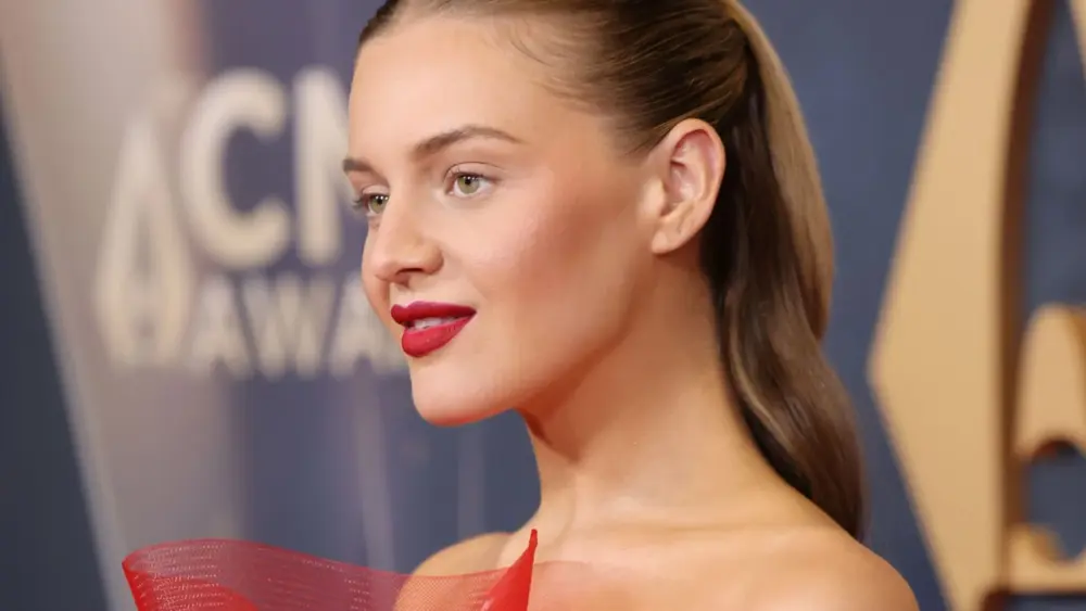 attachment-kelseaballerini-2-2