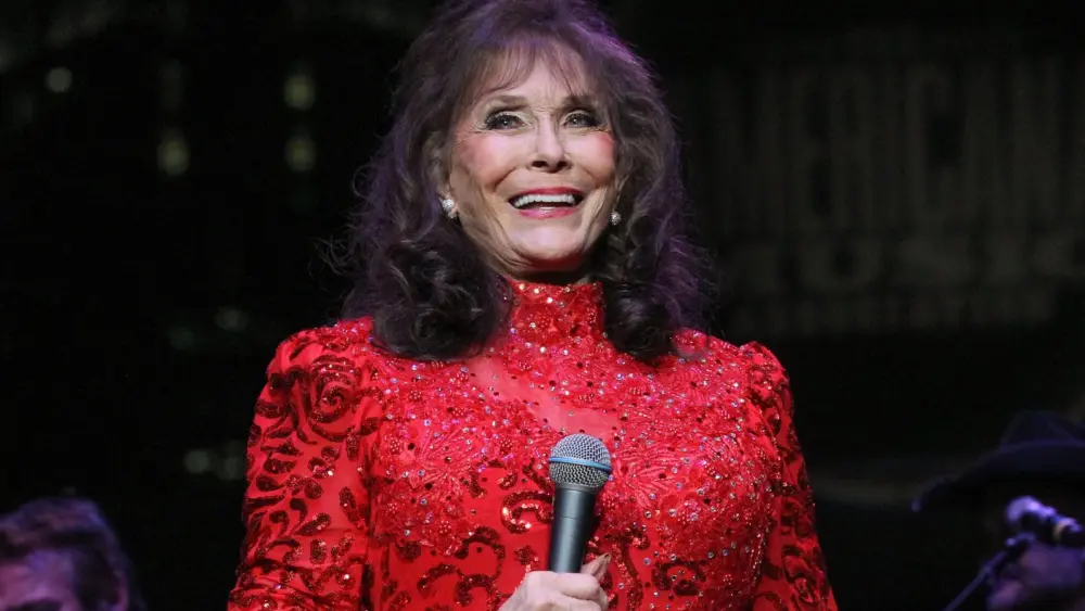 attachment-loretta-lynn-4