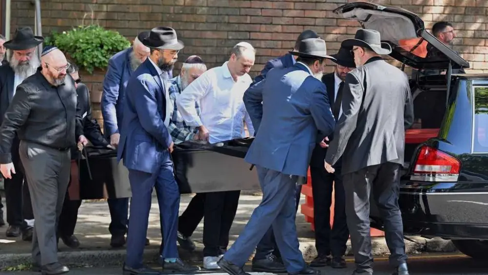 ap269440c8584ca6215011