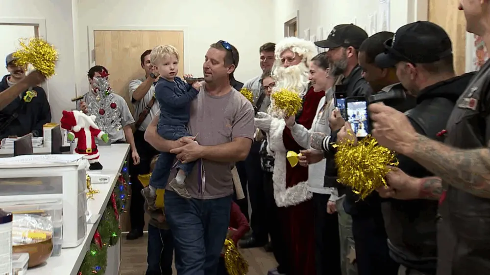 vlcsnap-2025-12-18-18h24m40s673-69448d4a8a374297799