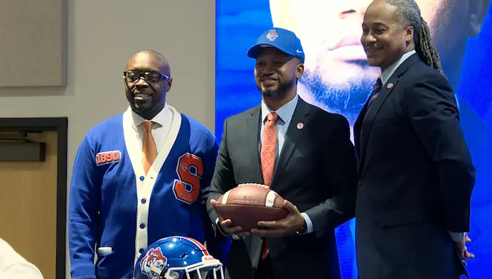 howard-69606e760e149587100