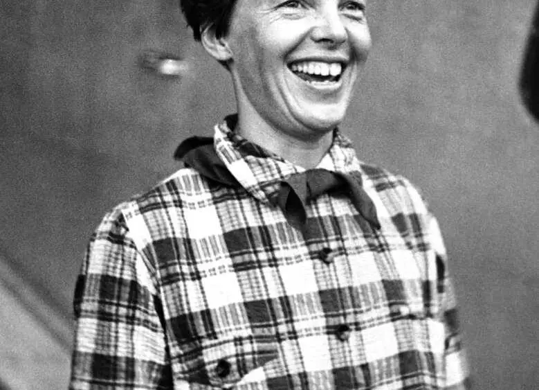 earhart-696324b09c725840028