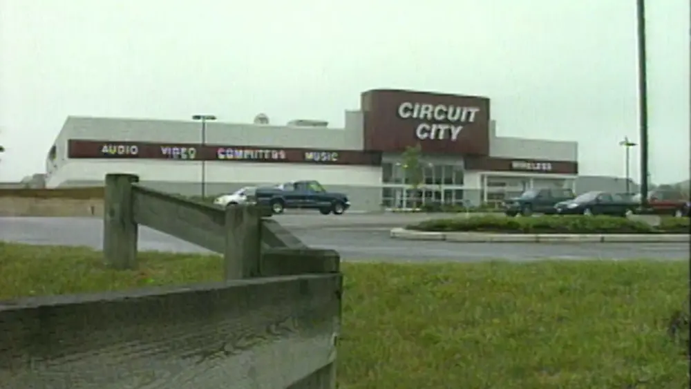 circuitcityvhs-00-00-02-14-still001-69601eee1ad83835183