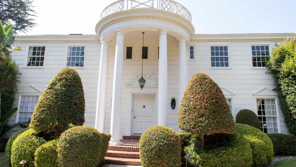 eaa635fd-a0bf-41da-aba7-7ab114360bad