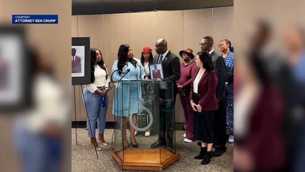 wjcl-sequence04-00-19-43-53-still001-69976f4660181764617