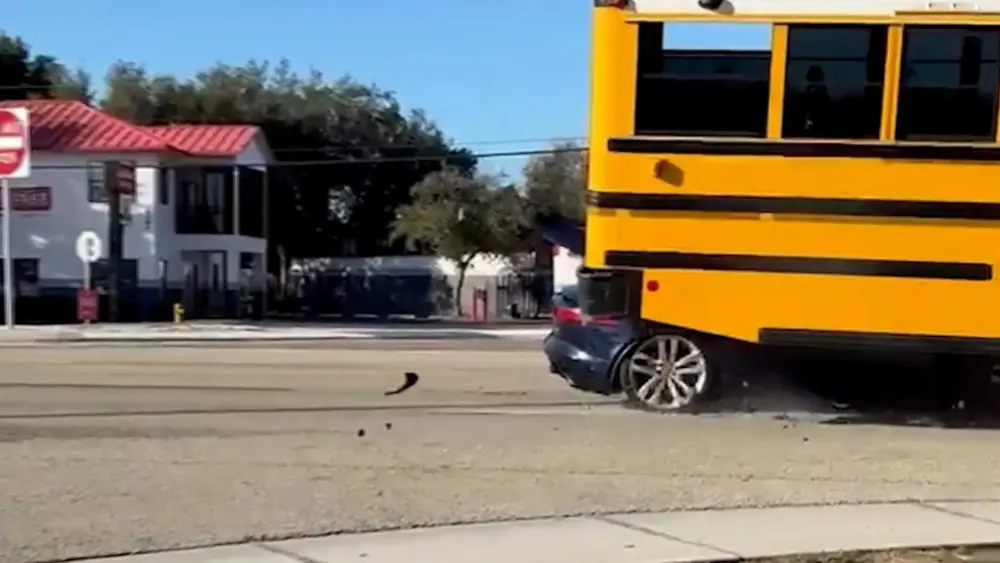 florida-school-bus-crash0-69985fda56d92