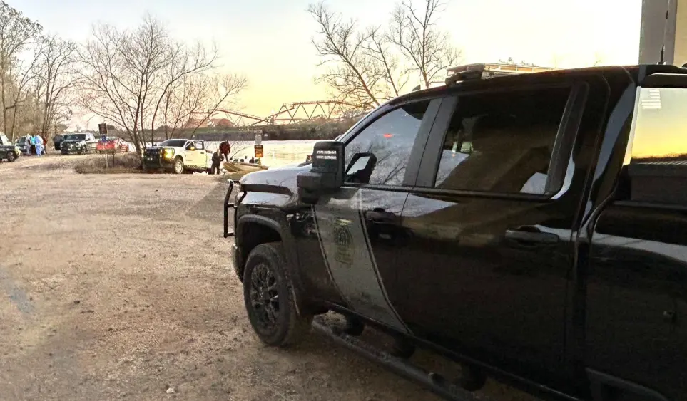 river-699d83d2188b5826281