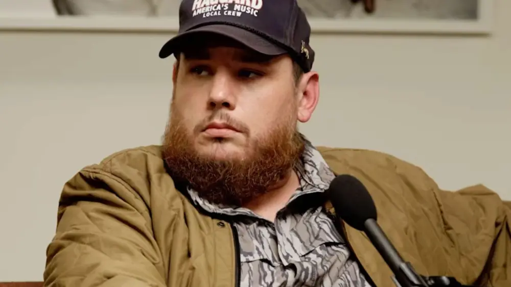 attachment-lukecombs-44