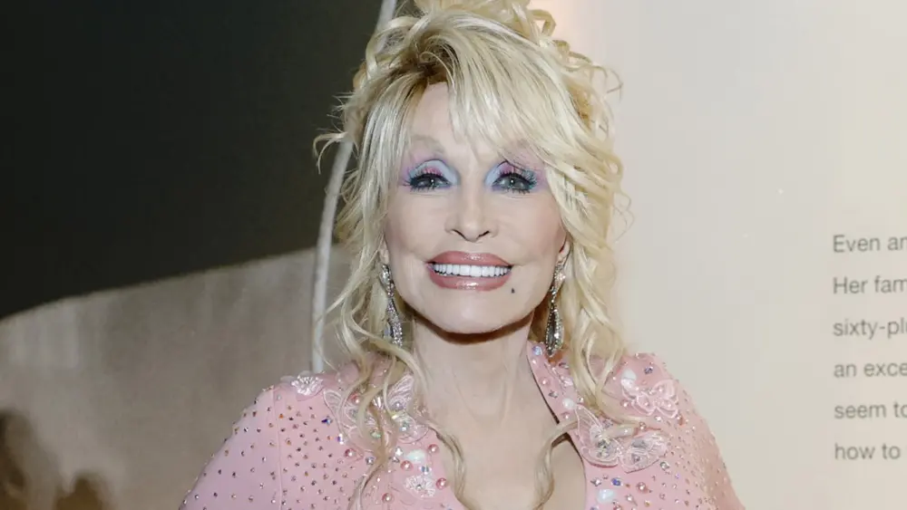 attachment-dolly-parton-childrens-hospital