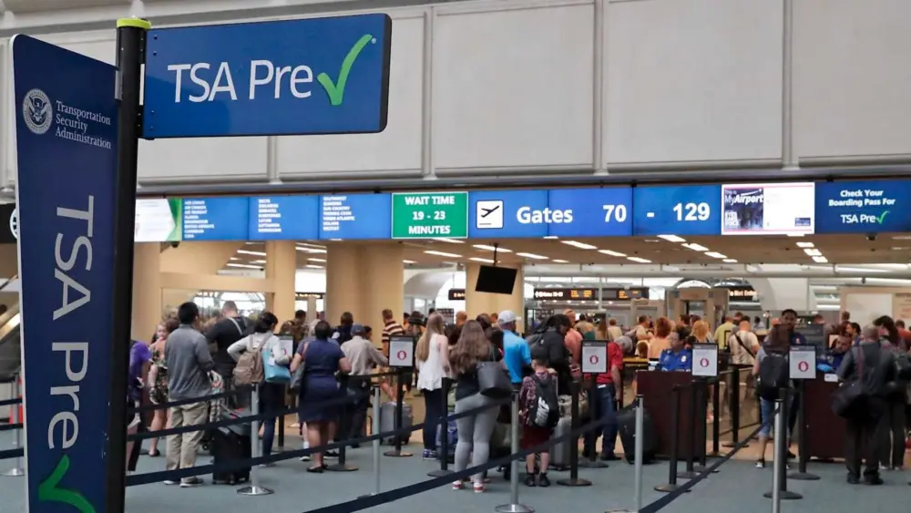 airport-69a17f7918844611610