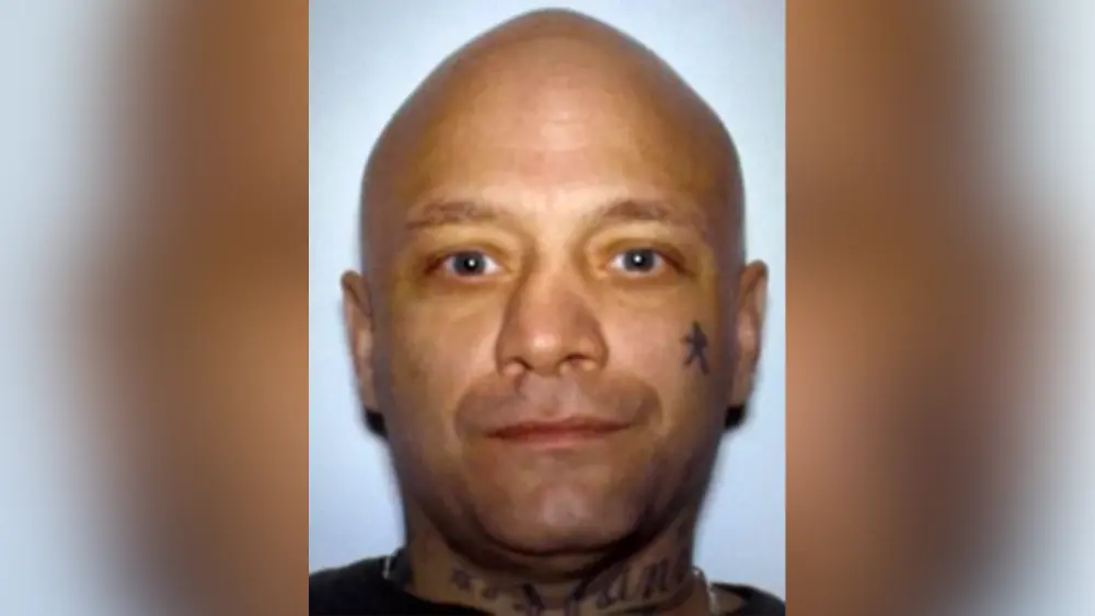 holloway-69c5251d61a33562082