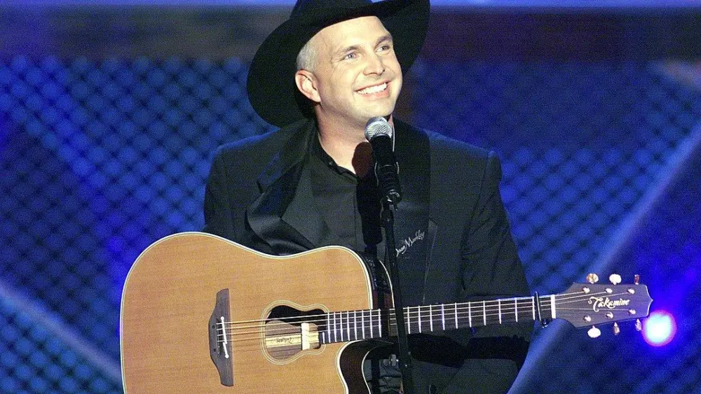 garth-brooks-1999