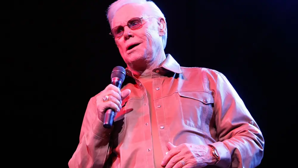 attachment-george-jones-final-concert-performance-2