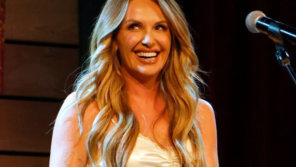 attachment-carlypearce-24