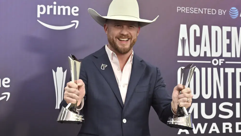 attachment-cody-johnson-eoy-acm-win