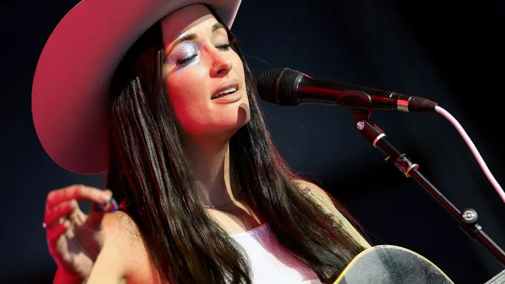 attachment-kaceymusgraves-8