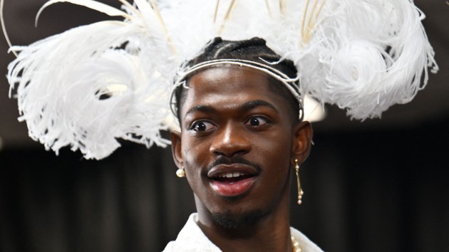 getty_lilnasxwhiteplumage_12262362346