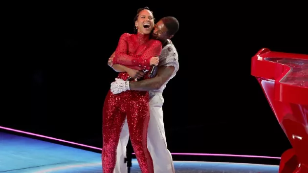 getty_usher_aliciakeys_021224920630