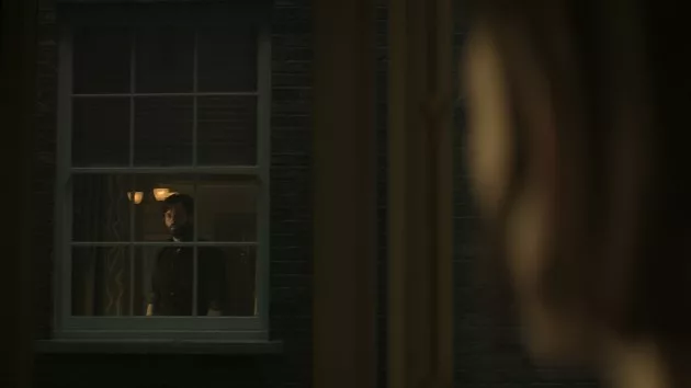 e_you_netflix_00102023827676