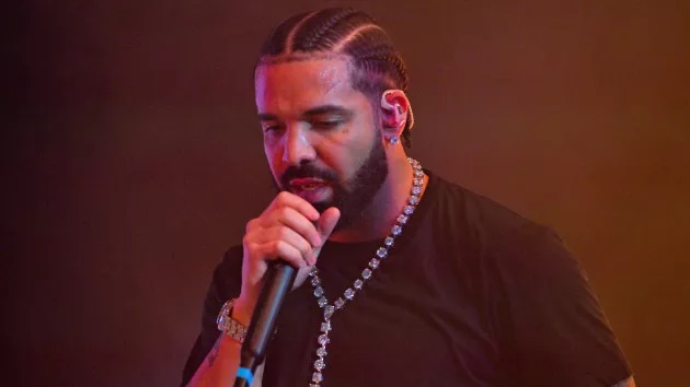 getty_drake_112624983561