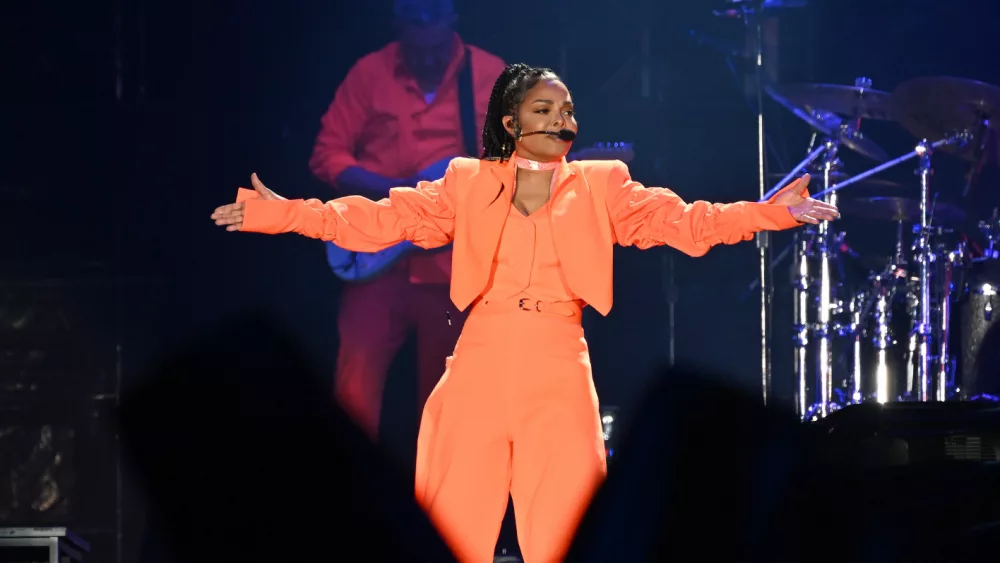 getty_janetjackson_121824371043