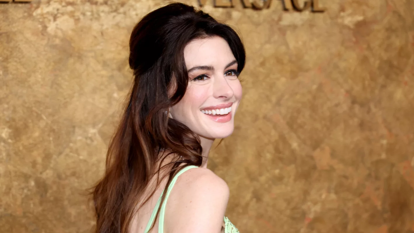 getty_annehathaway_112024120958